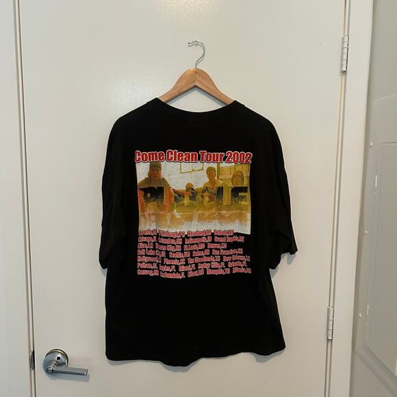 Puddle Of Mud Tour Tee - Picture 3 of 3